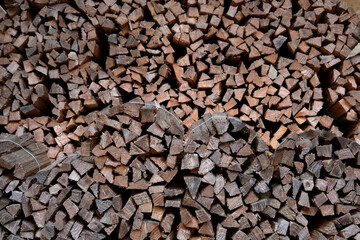 積まれた薪