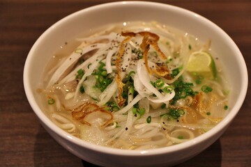 Vietnamese cuisine: pho ga (rice noodles with chicken)