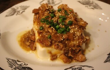 Taiwanese cuisine: lu rou tofu (minced pork on tofu)