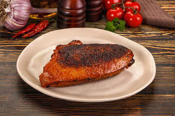 Roasted duck breast in cherry