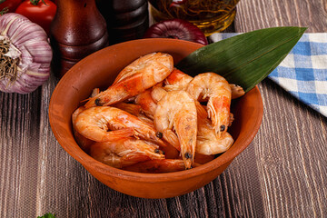 Steamed red prawn with spices