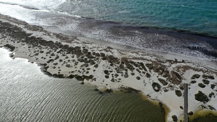 plages de mari Ermi et Arutas près d'Oristano en Sardaigne Italie