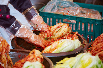 Making Traditional Korean Kimchi