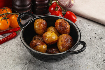 Baked baby potato in the bowl
