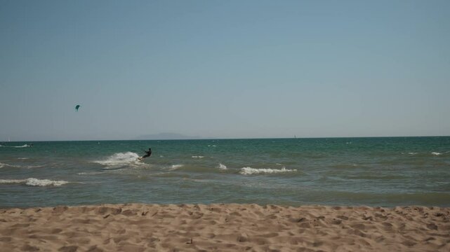 Kitesurfing in Italy on the Tyrrhenian Sea