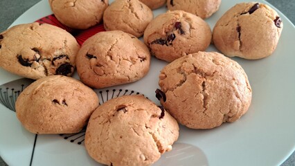 chocolate chip cookies