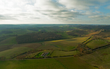 Naklejka premium Campagne et couleurs d'hiver