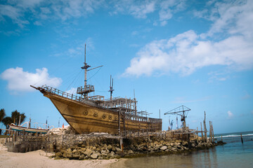Fototapeta premium Shipwreck in Melasti beach, Bali, Indonesia