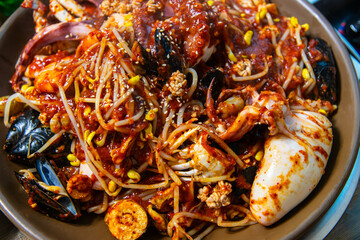 spicy steamed seafood