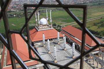 The Grand Mosque of Central Java in the city of Semarang is a religious tourist attraction
