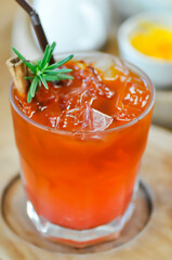 peach tea , coffee or iced coffee , americano or iced tea