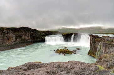 Geitafoss ou Godafoss (fossholl) en Islande