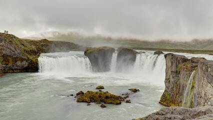 Geitafoss ou Godafoss (fossholl) en Islande