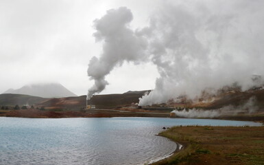 usine de géothermie et volcanisme en Islande près de Hverir