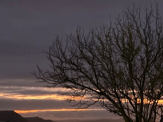 Obraz premium sunset in the mountains dorset England 