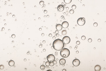 Flowing champagne bubbles