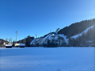 Obraz premium Vierschanzentournee Garmisch-Partenkichen | Skispringen 