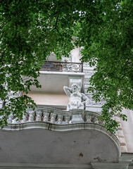 Windows and balconies are part of the architecture of old Odessa. They are incredible and authentic. 2018