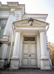 Obraz premium Walking through the streets of Odessa you can see a lot of interesting architecture. 