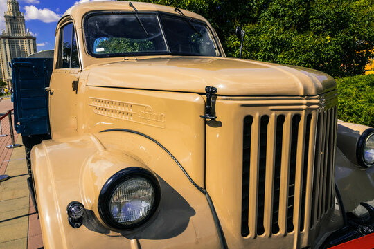 Front part of soviet truck UralZIS-355M. It was produced from 1957 to 1965 at the UralZIS plant in Miass