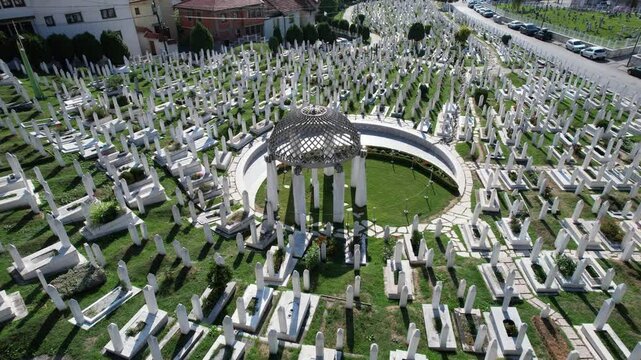 Aliya Izetbegovic Grave