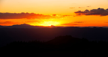 Obraz premium Sunset at the summit