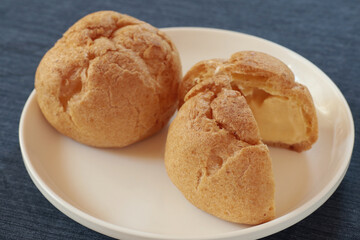 シュークリーム