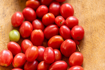 Cherry tomato fruits (Solanum lycopersicum var. cerasiforme)