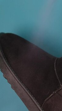 black ugg boots Men fashion brown leather boots with black laces