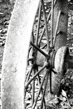 Distressed Steel Tractor Wheel Black and White