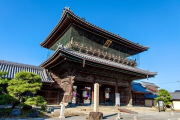 長浜市、大通寺の山門