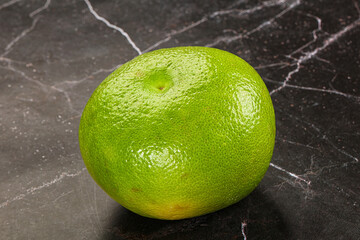 Green ripe fruit sweetie citrus