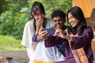 Group of Malaysian student wearing traditional cloth