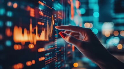 Mentor Explaining Investment Returns in Workshop Setting