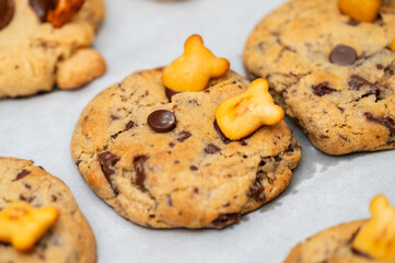 chocolate chip cookies