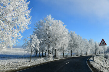 winterliche Landstrasse