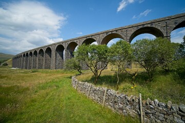 old stone bridge in the countryside