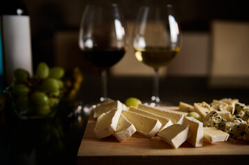 Wine and Cheese Pairing with Grapes for a Gourmet Evening