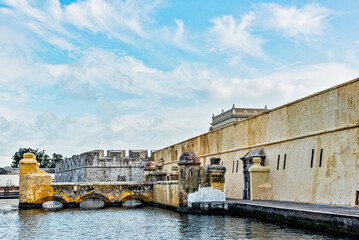 Naklejka premium bridge in san juan de ulua veracruz 