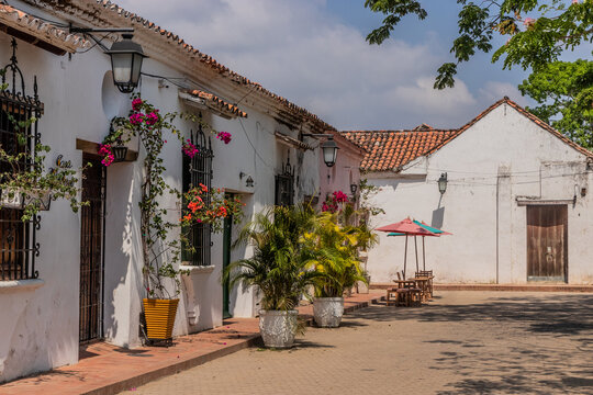 Colonial houses in Santa Cruz de Mompox, Colombia