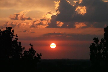 Obraz premium Rose sunset and colorful clouds