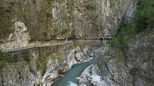 Amazing Taroko Gorge in Taiwan