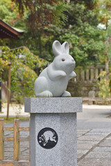 岡崎神社の狛ウサギ