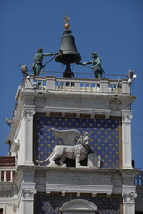 Obraz premium statue Duomo cathedral in Venice Italy