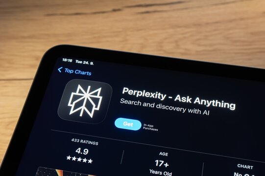 App store with Perplexity AI chatbot and search engine mobile application to be installed