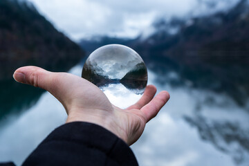 Die Welt in der Glaskugel