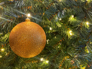 navidad bola dorada árbol de navidad con luces merry christmas IMG_9095-as25