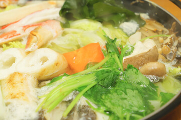Japanese nabe, a classic winter dish of stewed crab, chicken, Chinese cabbage, fish meat, etc.