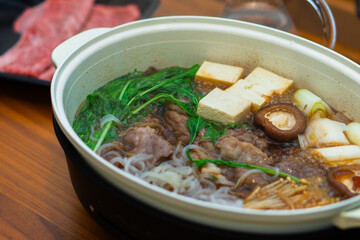 すき焼き肉　ふるさと納税　返礼品
