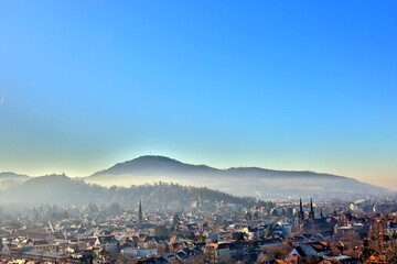 Freiburg-Wiehre unter Nebelschwaden